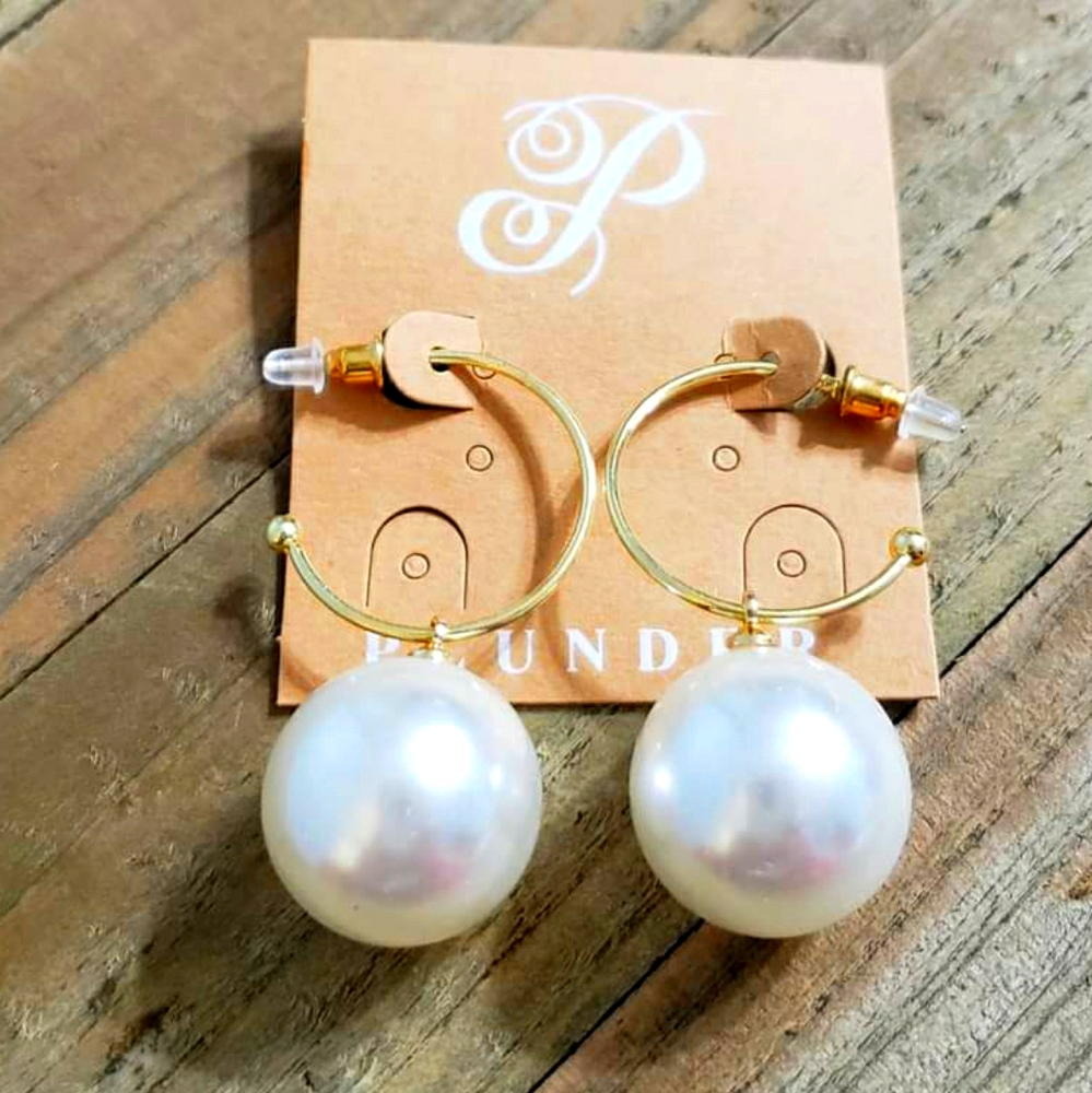 NIB Plunder Design Mariana Earrings